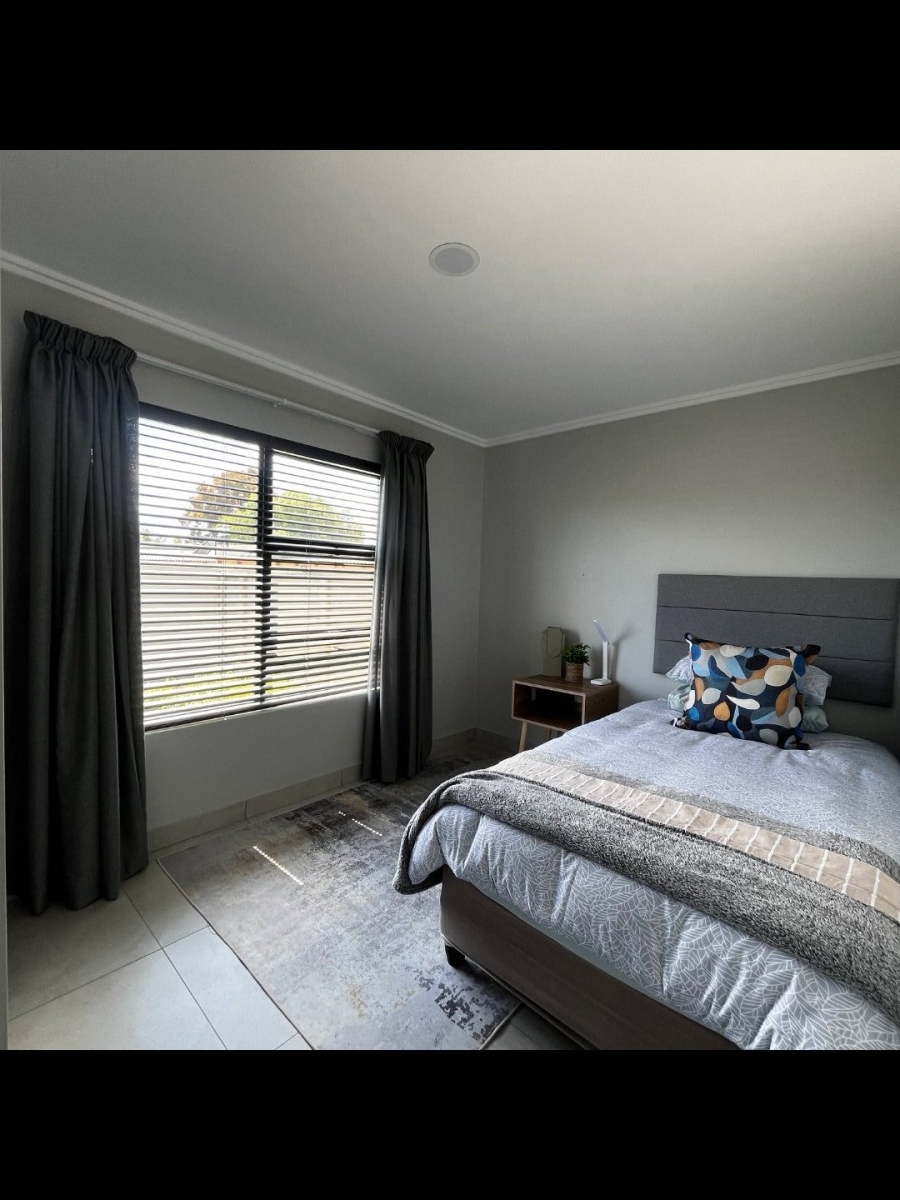 3 Bedroom Property for Sale in Pellissier Free State